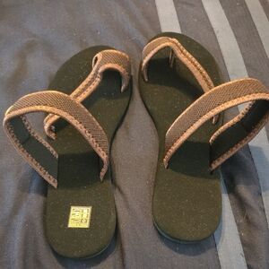 Stylish Black and Brown Sandals